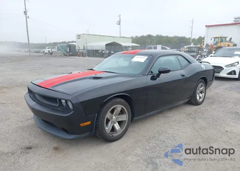 2012 Dodge Challenger Sxt z USA, uszkodzony, nr VIN 2C3CDYAG8CH155475